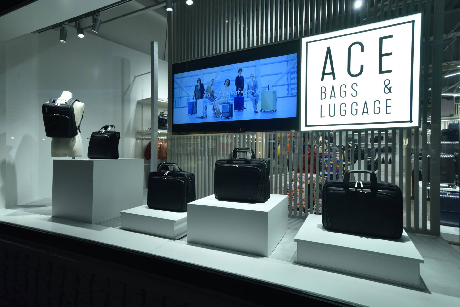 埼玉県・ACE BAGS&LUGGAGE