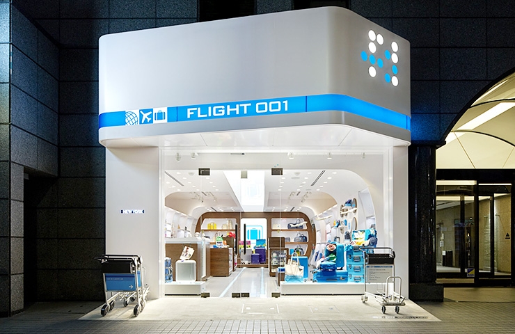 東京都の旅行グッズ専門店の内装デザイン事例(株式会社 株式会社ROOTS) 東京都の旅行グッズ専門店の内装デザイン事例(株式会社 株式会社ROOTS)